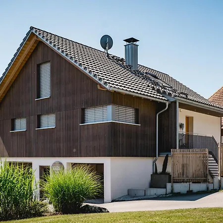 Moderne Und Ansprechende Kinast 2 Host111 Im Herzen Des Schwarzwaldes