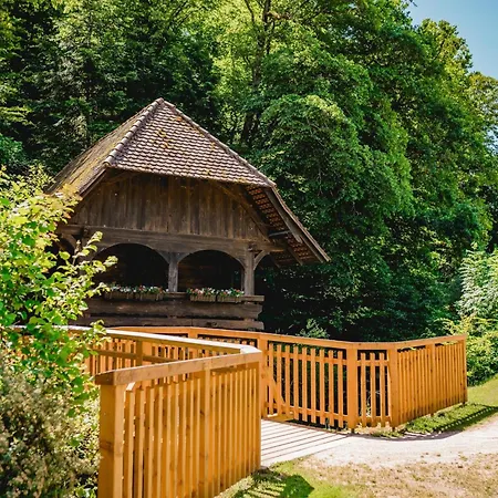 Moderne Und Ansprechende Kinast 2 Host111 Im Herzen Des Schwarzwaldes *
